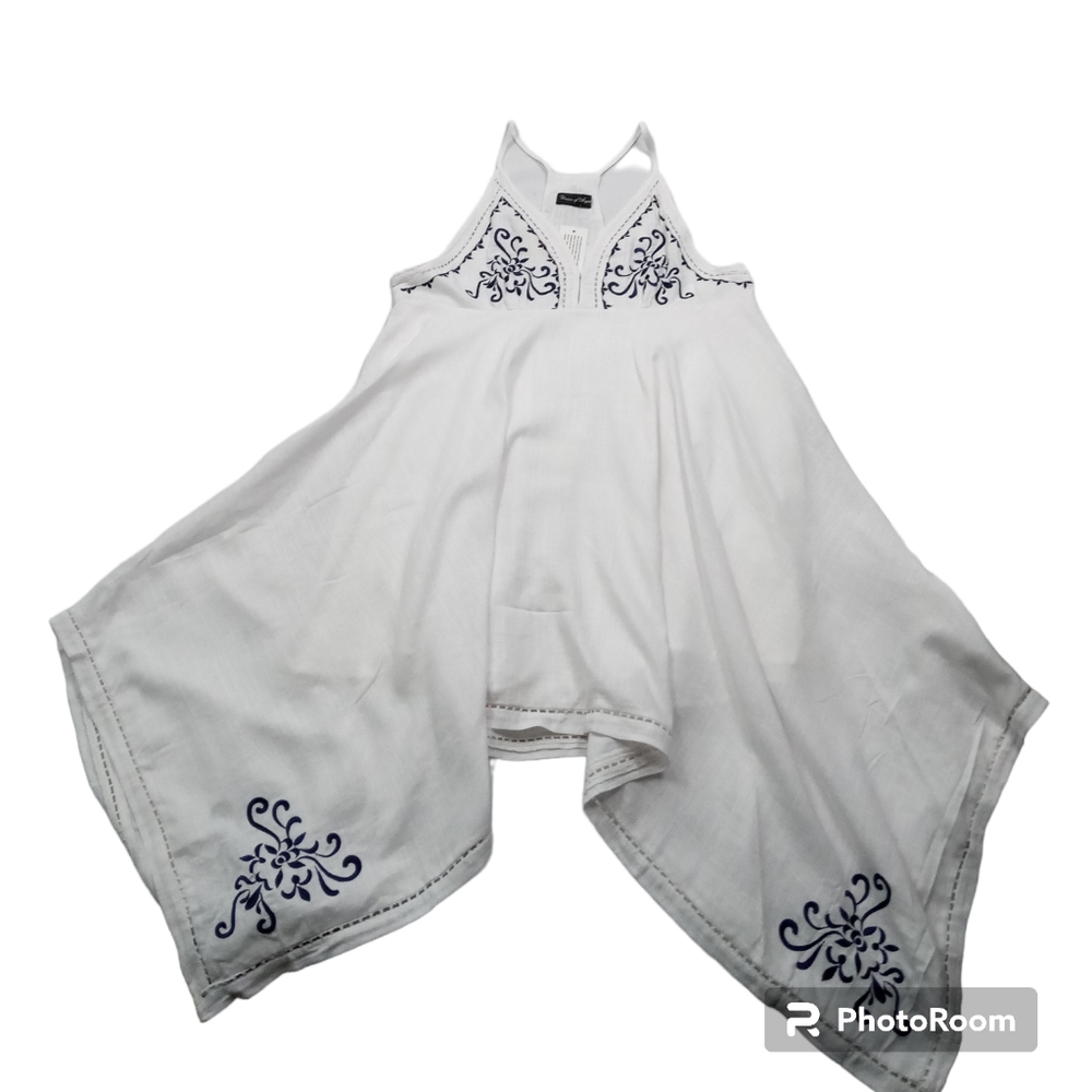 Union Of Angeles Embroidered V Neck Handkerchief Cotton Lined Dress Large